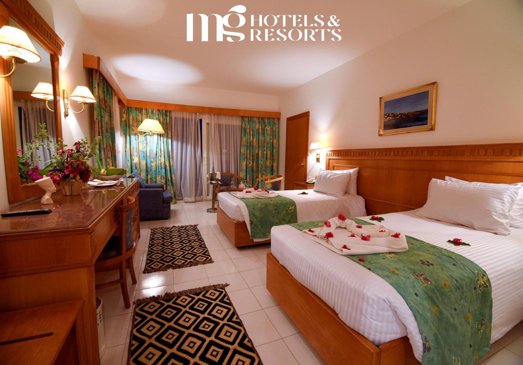 Mg Alexander The Great Hotel Marsa Alam Exteriör bild