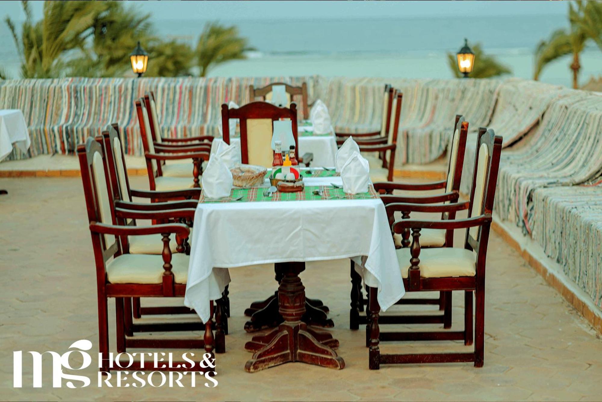 Mg Alexander The Great Hotel Marsa Alam Exteriör bild